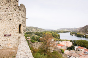 Randonnée des coteaux – Côté Tournon, vue sur le confluent du Doux avec le Rhône