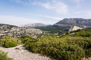 Randonnée des calanques de Sormiou et Morgiou – Montée vers le canapé de Sormiou