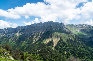 Randonnée du bec de La Scia (printemps) – Montée jusqu'à la table d'orientation