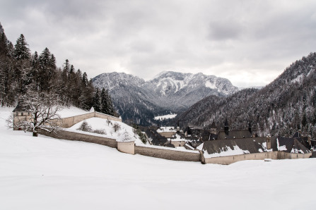 Tour du monastère de la Grande Chartreuse