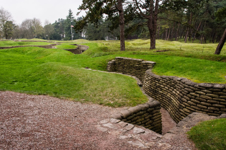 Mémorial de Vimy – Tranchées restaurées