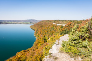 Lac de Chalain depuis la crête nord