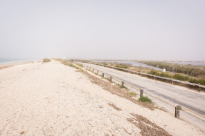 Presqu'île de Giens – La route du Sel dans le brouillard