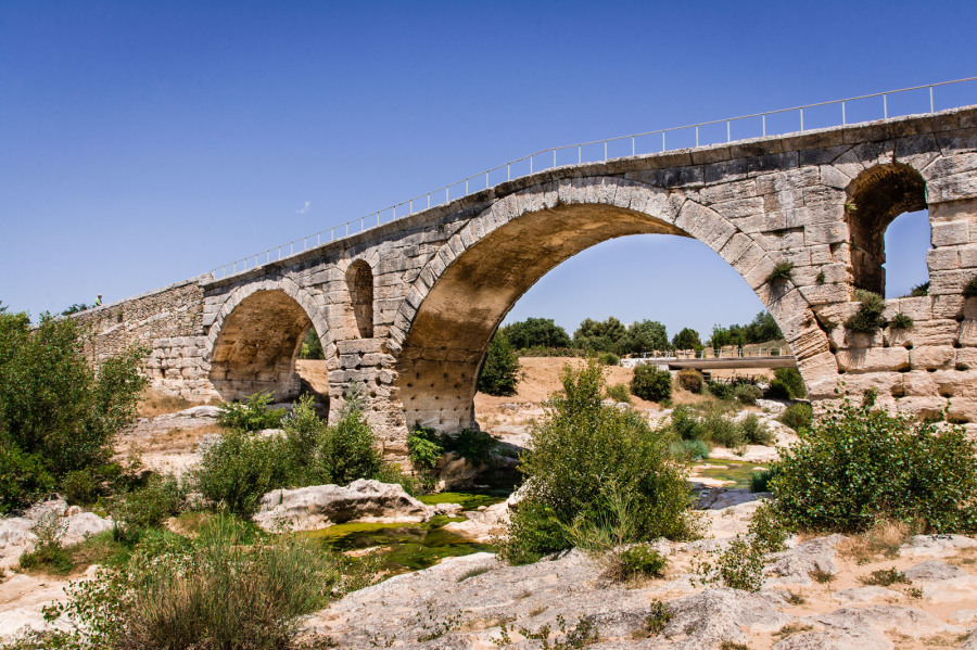 Bonnieux – Pont Julien