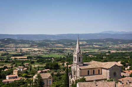 Bonnieux – Eglise neuve