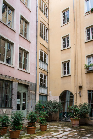 Croix-Rousse – Traboule au 6 rue des Capucins