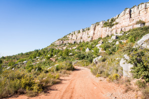 Randonnée du tour du plateau de Cengle – Sous la barre du Cengle