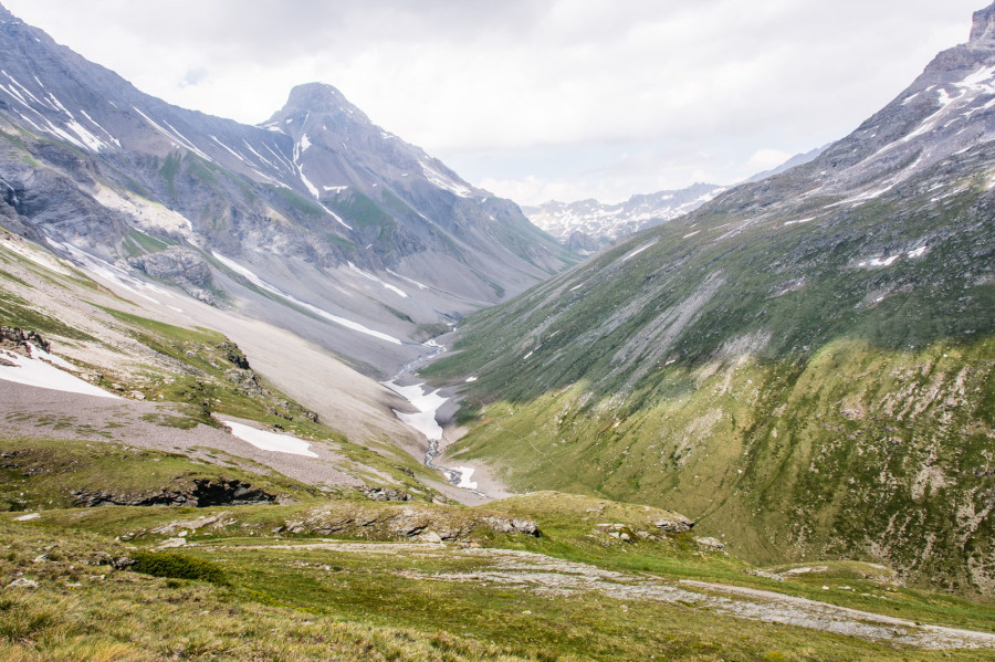 Randonnée du col de la Vanoise – Vallon de la Leisse, et au fond la Grande Motte (juin 2017)