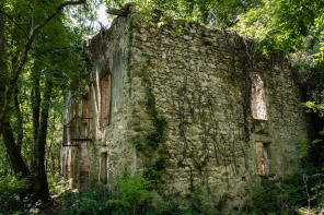 Saint-Georges-les-Bains – Chemin des Sources