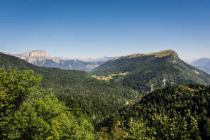 Panorama vers le col de Menée