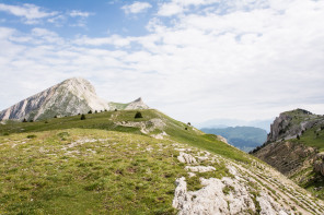 Trek autour des Hauts Plateaux – Le Grand Veymont depuis Montaveilla