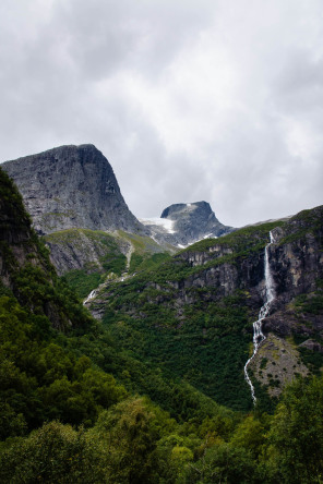 Briksdalsbreen