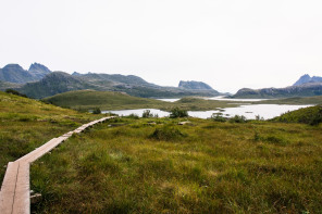 Randonnée de la plage de Kvalvika