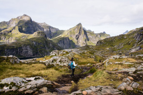 Trek de Hermannsdalstinden