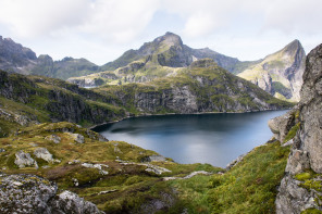 Trek de Hermannsdalstinden