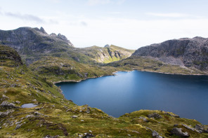 Trek de Hermannsdalstinden