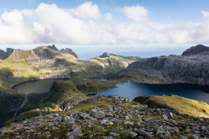 Trek de Hermannsdalstinden