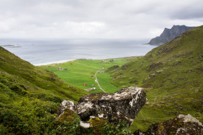 Randonnée de Mannen et Himmeltinden – Plage d’Utakeiv